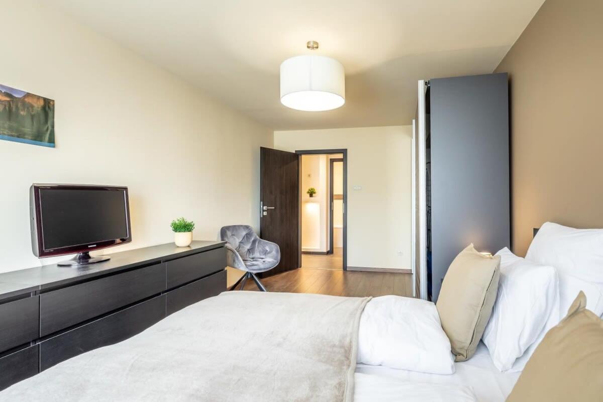 Cozy Quiet Apartment With A Balcony Budapest Exteriör bild