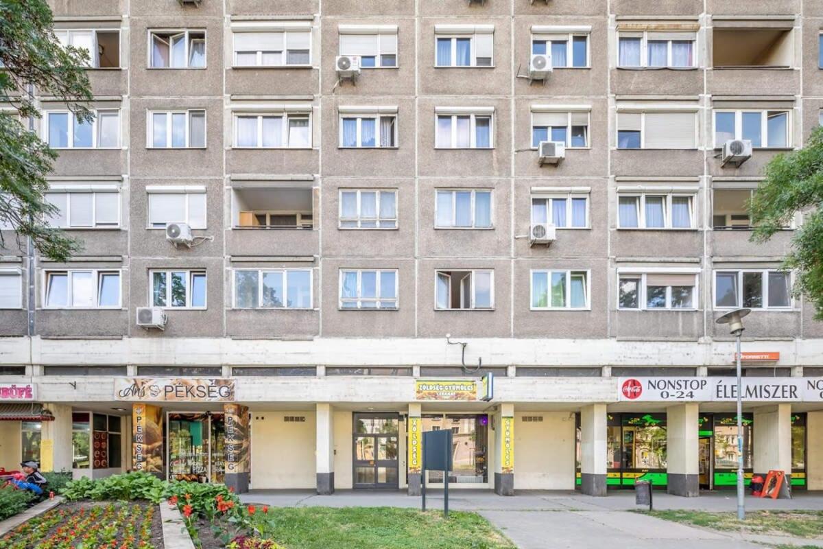 Cozy Quiet Apartment With A Balcony Budapest Exteriör bild